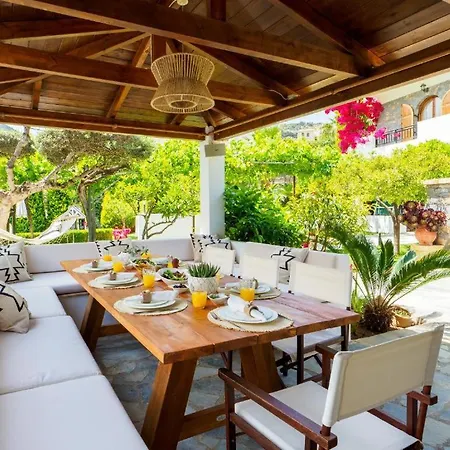 Apartment Bali Bay Luxury Bali (Crete)